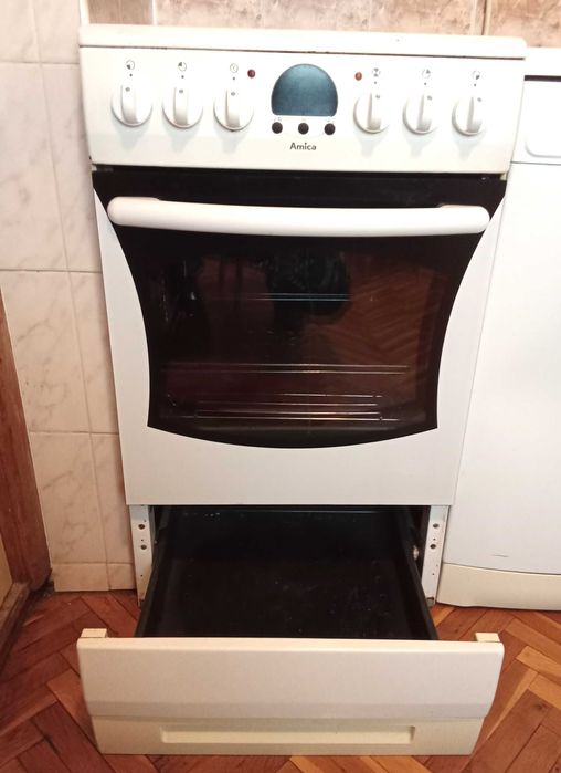 Хлад. Whirpool, съдомиялна Elektrolux, готв. печка Amica -  Обща цена.