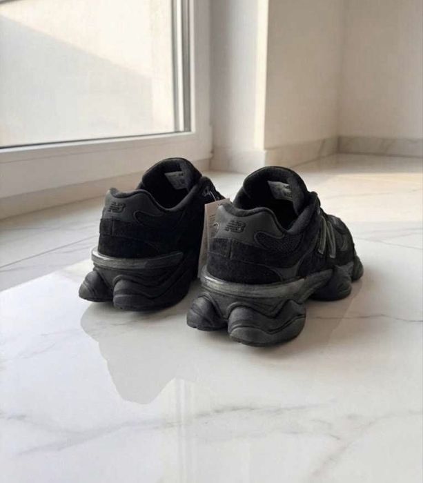 Adidasi New Balance 9060 Black