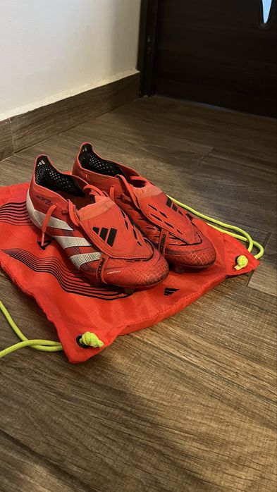 Adidas predator fold over tongur