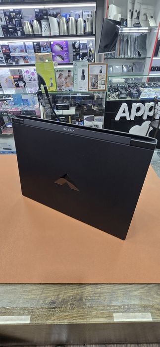 HP Victus 15 (15-fa2xxx)