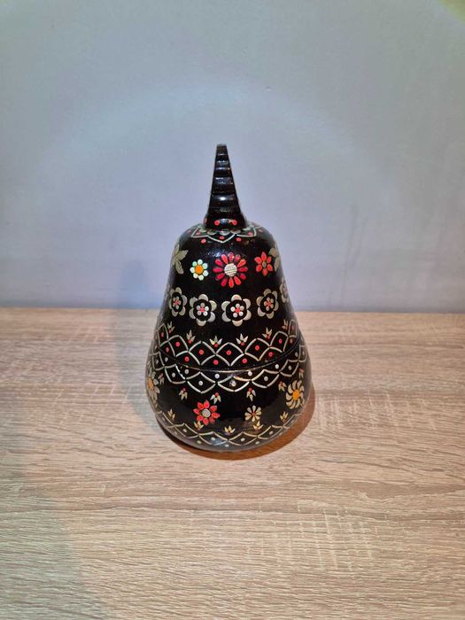 Дървена кутия за бижута с орнаменти, голяма