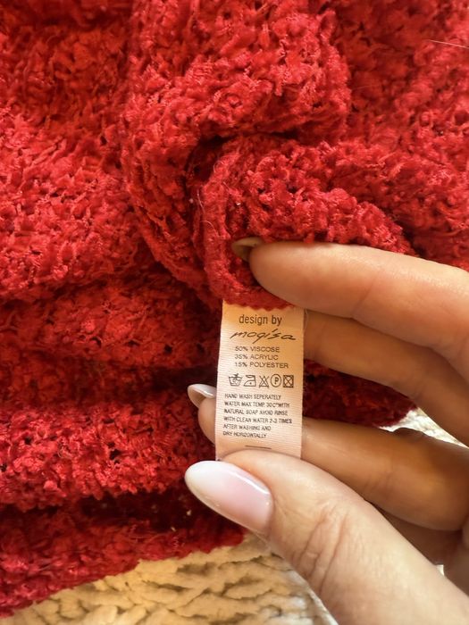 Кофточки новые . Размер М -Л.