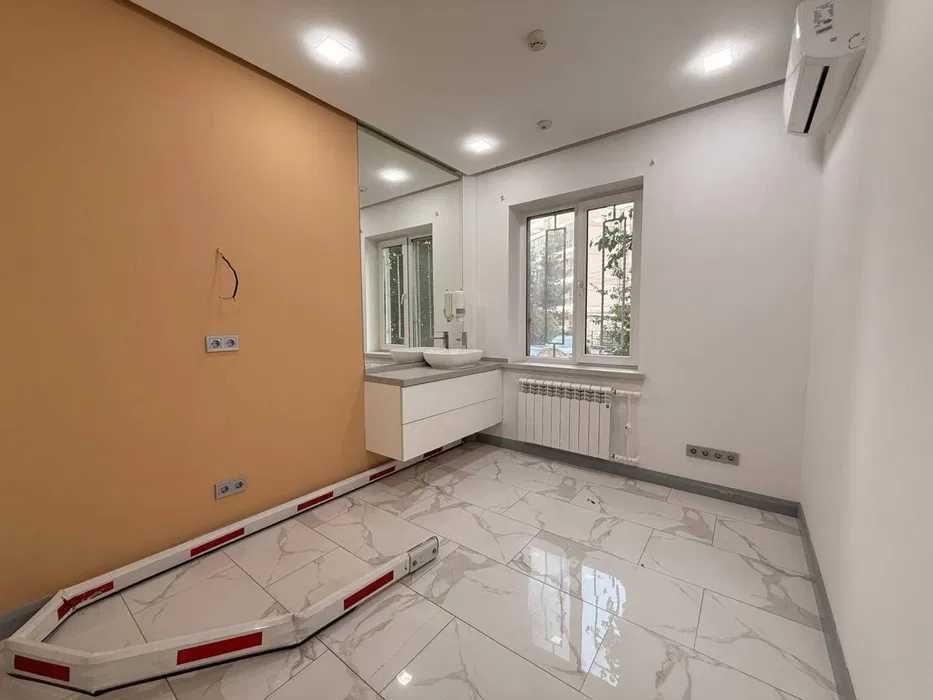 135 кв Офис Косметология Госпитальный ул.Нукусская Mirabad Avenue