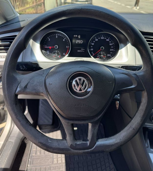 VOLKSWAGEN Golf 2013 — imagine 3