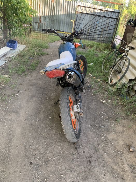 Продам эндуро 250 кубов