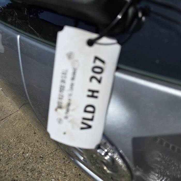 Haion cu luneta Opel Astra J