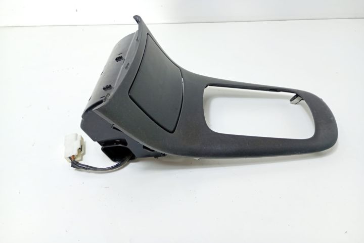 Scrumiera  cu ornament Toyota Avensis a 2-a generatie T25