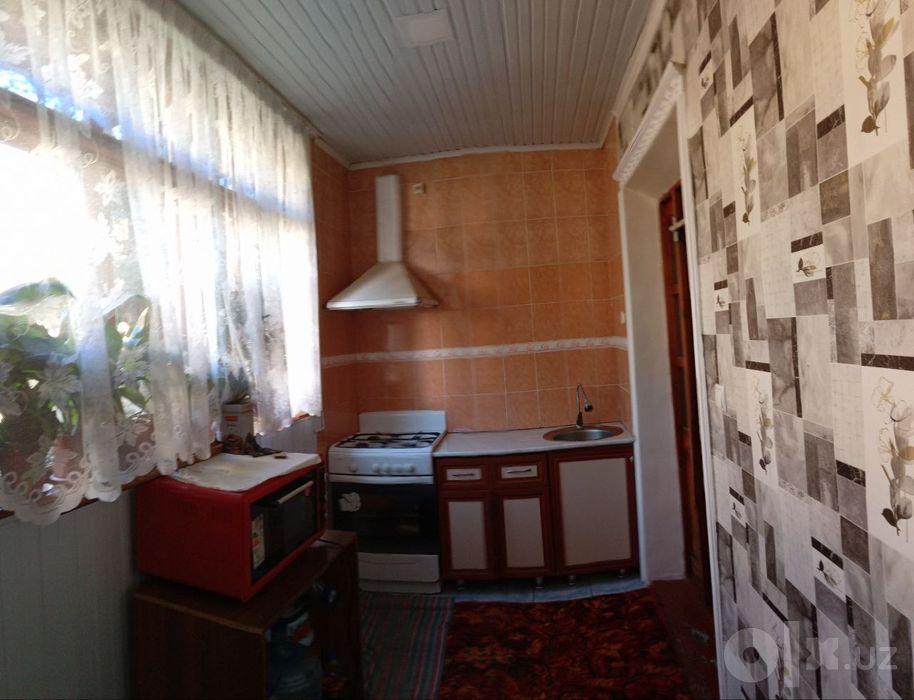 Олмазор тумани чукурсой  иброхим ота махалласи 23уй 42хонадон 1чи кав