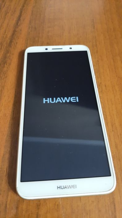 Смартфон Huawei Y5 Prime