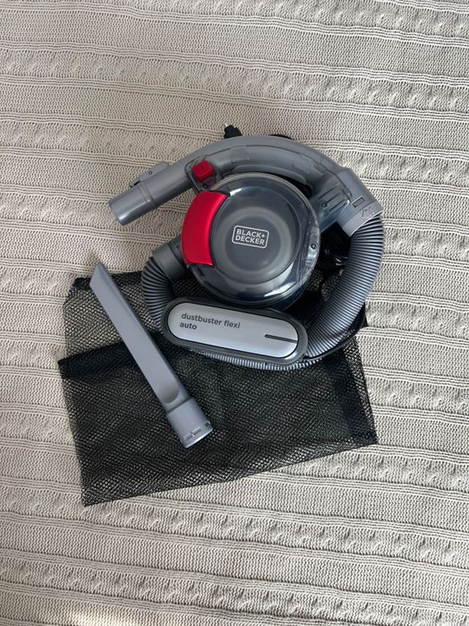 Aspirator auto Black Decker