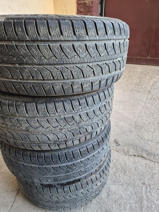 Продам диски в оригинале на мерседес