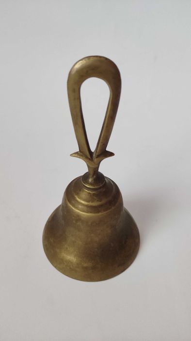 Масивен звънец/камбанка от бронз