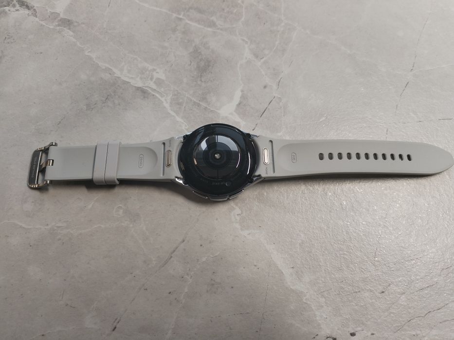 Смарт часы Samsung Galaxy Watch6