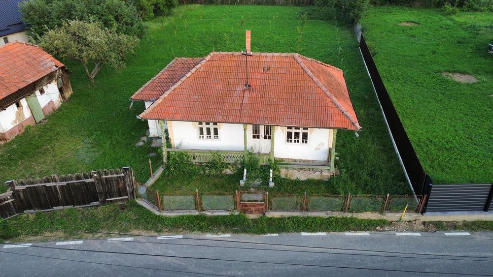 Teren de vânzare cu proiect de casa