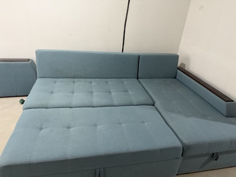 Продам диван в хорошем состояние произвотво россия брала в магазине ер