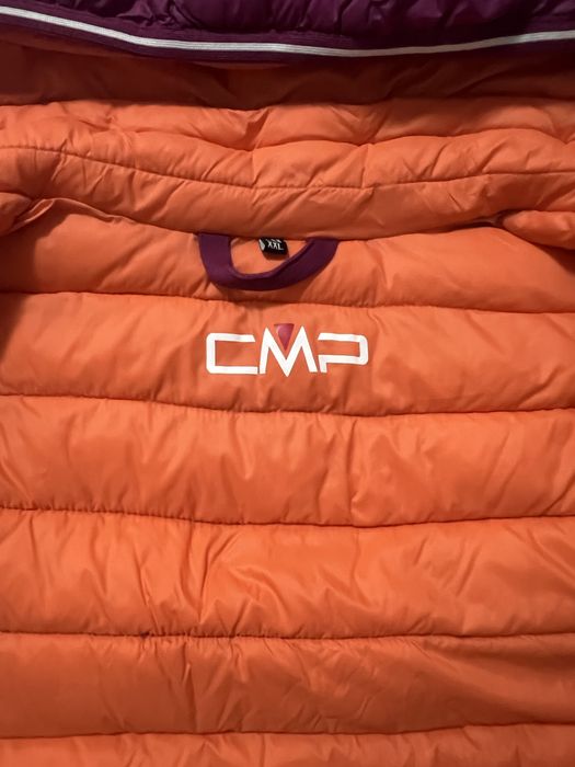 Vând geacă CMP de damă