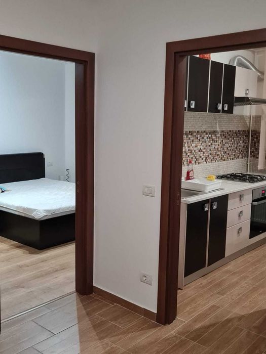 Inchiriez apartament 2 camere foarte spatios in bloc nou-bulevardul  Brailei