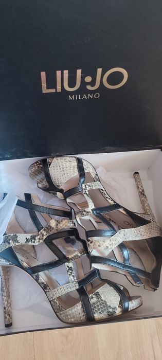 Оригинални сандали Liu Jo Змийски принт