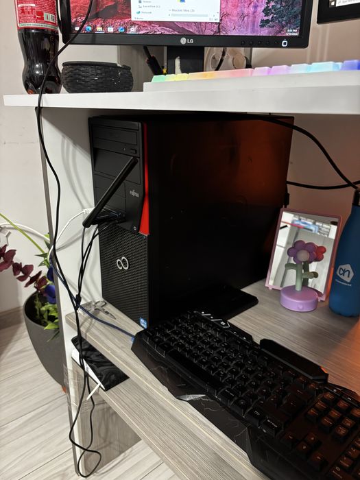 Setup complet de birou – PC + Laptop + 2 monitoare + periferice
