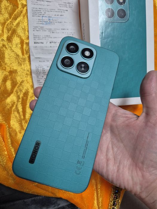 Новый HONOR x8c с гарантией