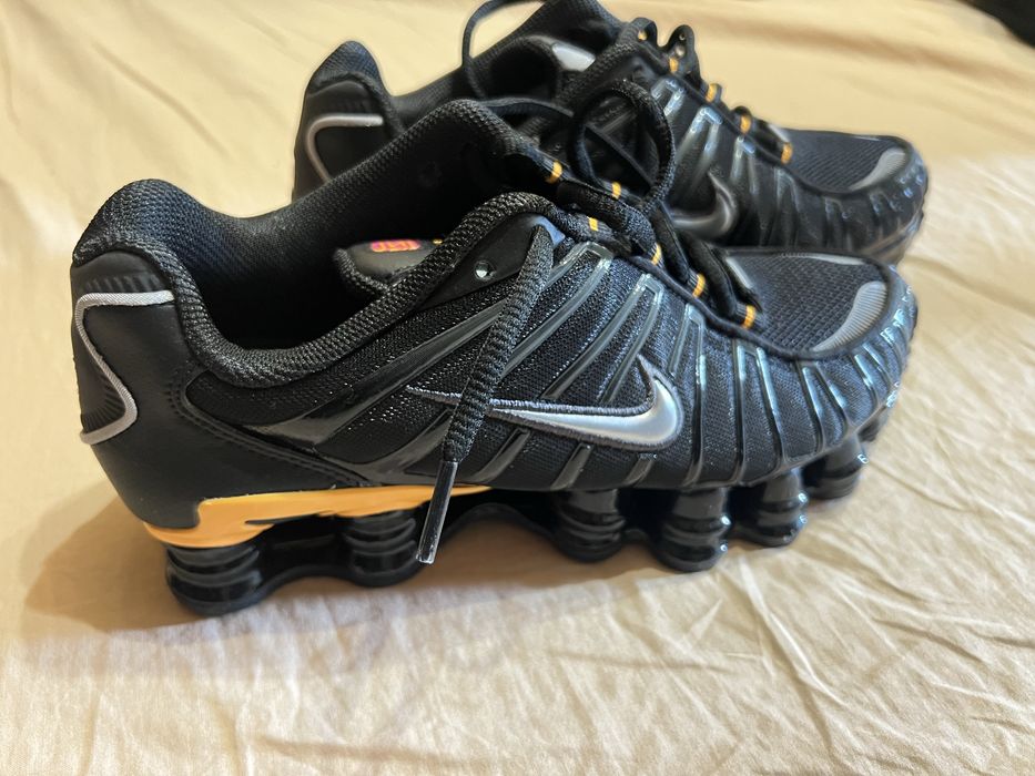 Nike Сникърси Shox TL