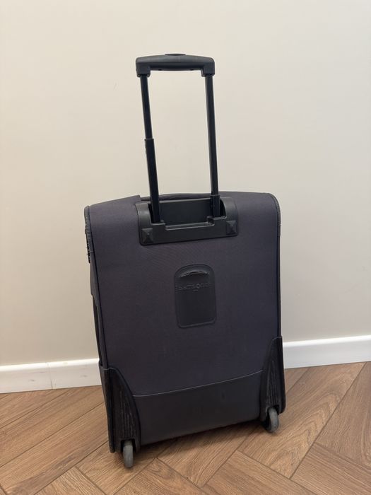 Чемодан Samsonite (S)