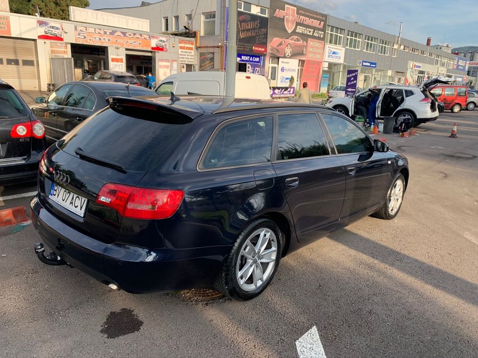 Inchirieri auto  de la 7,99 eur/zi  si microbuze incepand de la 30€/zi