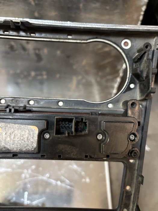Панел с подгрев и обдухване Mercedes ML w164