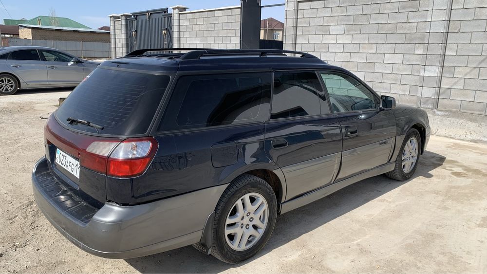 Subaru outback 2.5 awd
