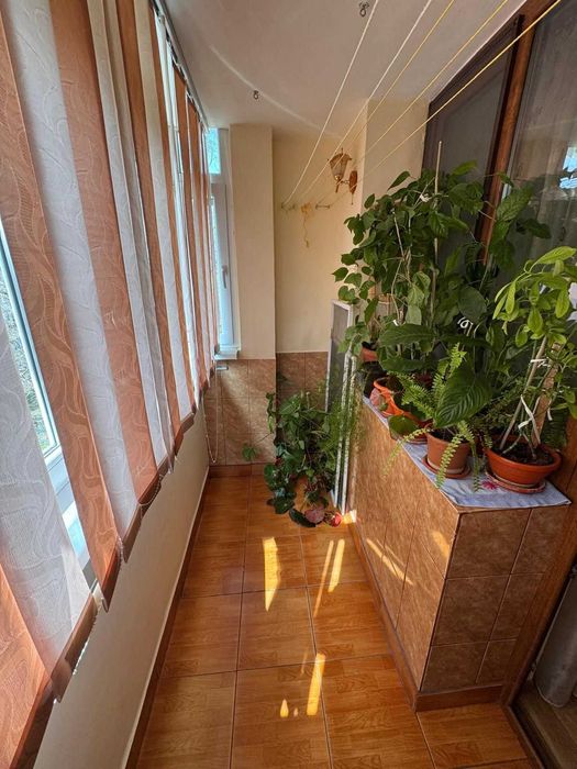 Vand apartament 2 camere Caracal