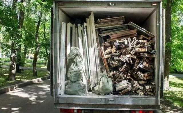 Вывоз строительного мусора