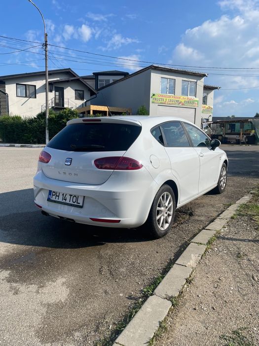 SEAT Leon 2012 — imagine 2