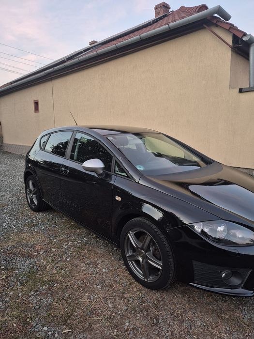 SEAT Leon 2012 — imagine 2
