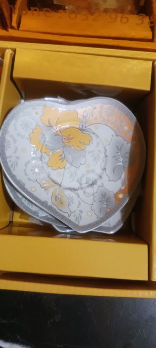 Нов сервиз за кафе, порцеланов