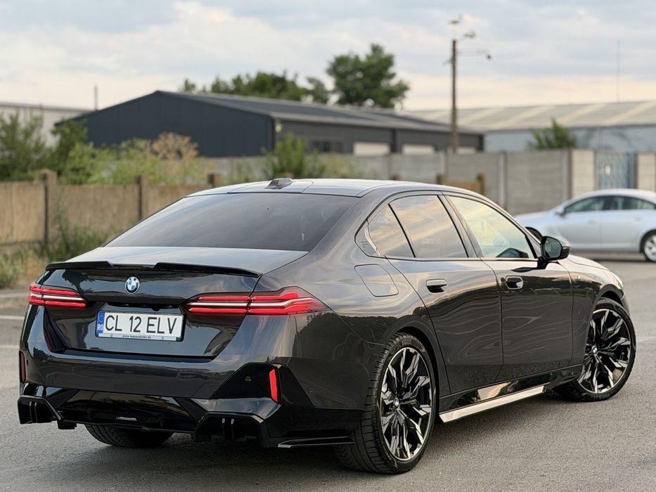 BMW 5 Series 2025 — imagine 5