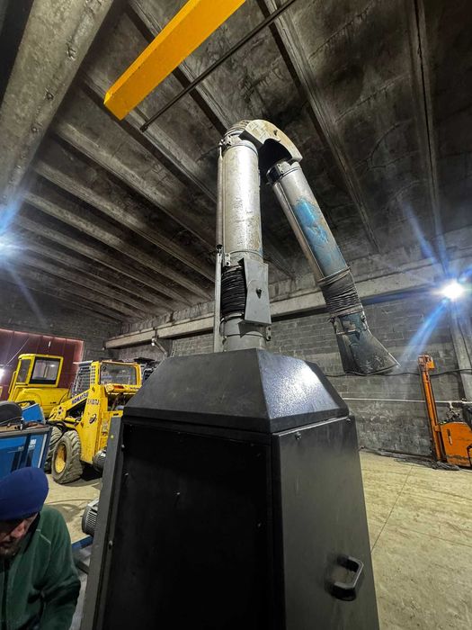 Extractor fum sudură industrial cu braț articulat