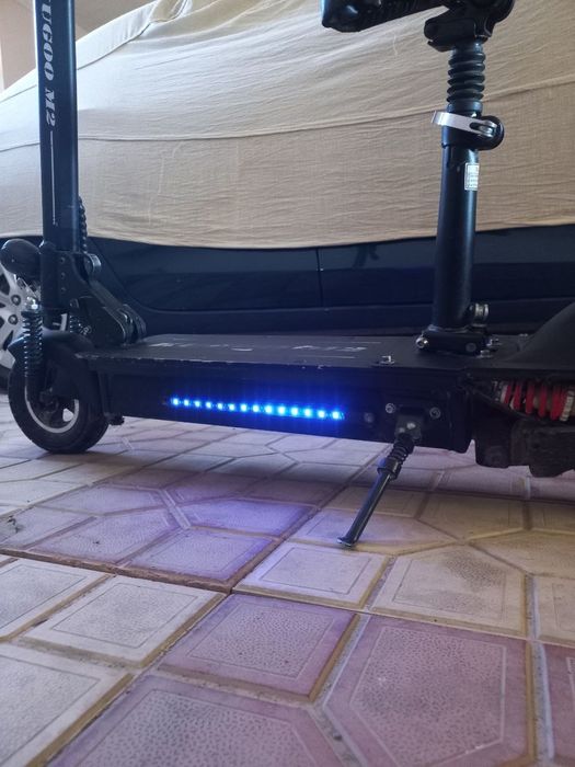 Самокат электрический KUGO M2 оригинал