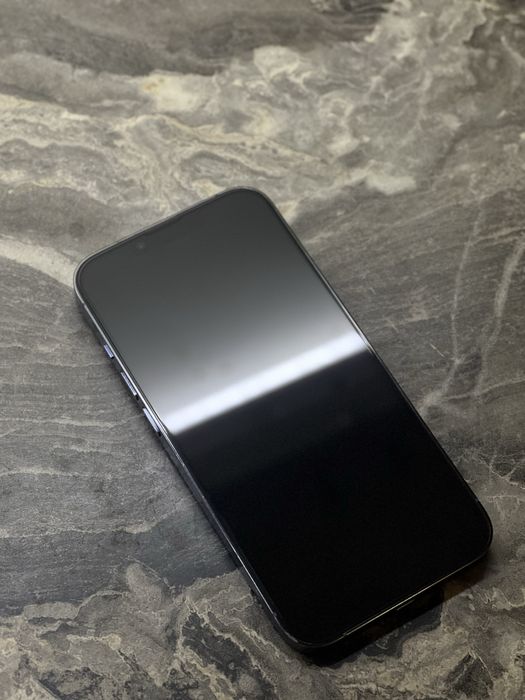 Продам iphone 13 pro