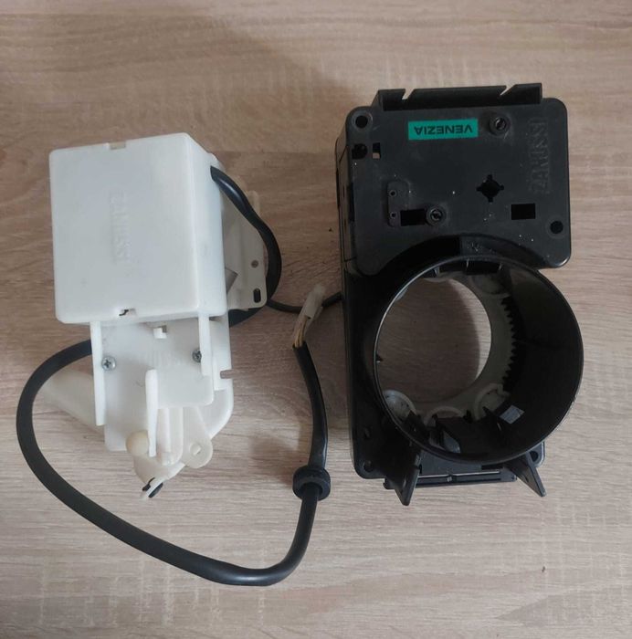 Boiler, râșnița, grup cafea Necta, cititor de bancnote