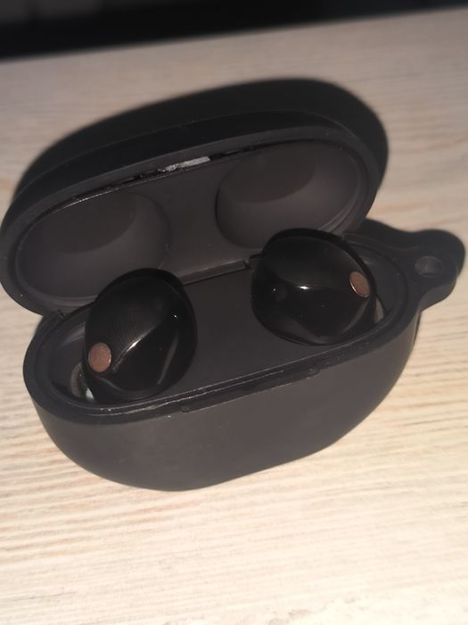 Sony WF1000 XM 5 наушники