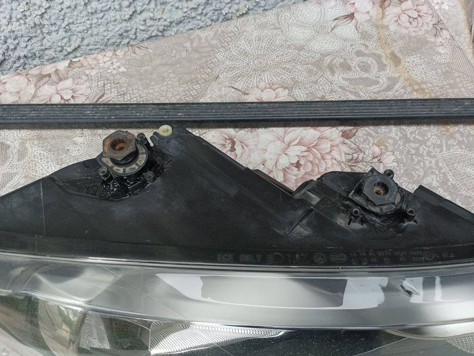 Фар за Фолксваген кади