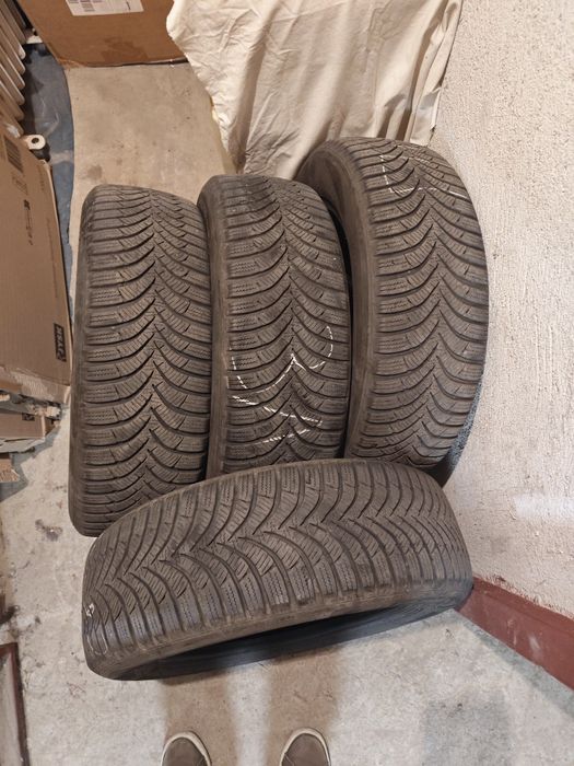 Продавам зимни гуми hankook