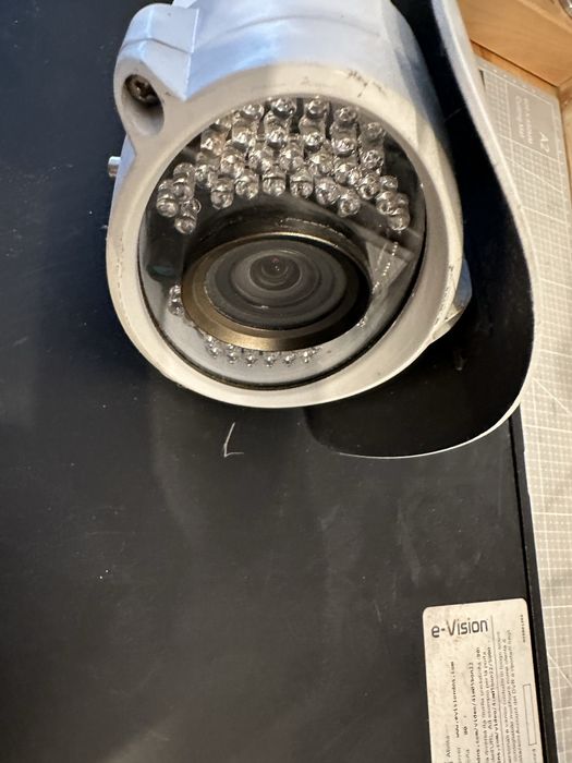 Nvr 16 canale e vision + camera plus sistem alarma