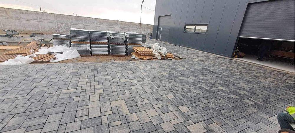 Montaj pavele/dale/borduri/rigole