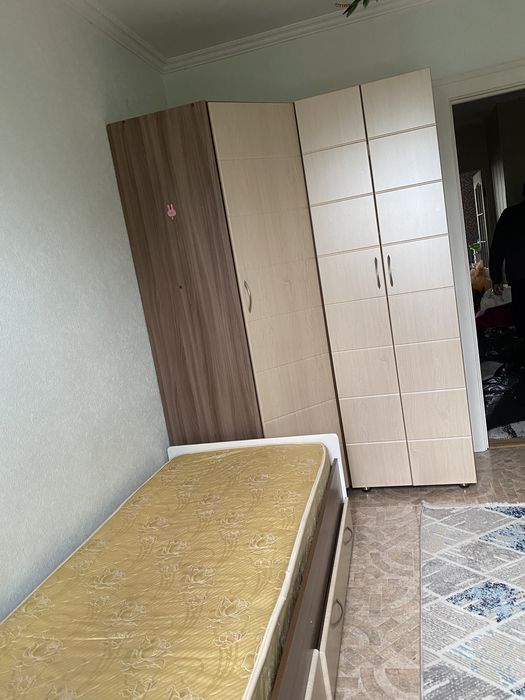 Спальный гарнитур