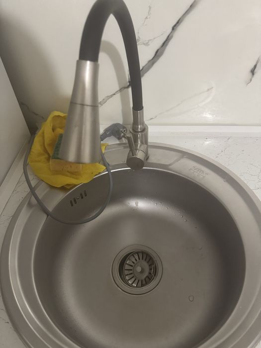 Срочно продам кухню