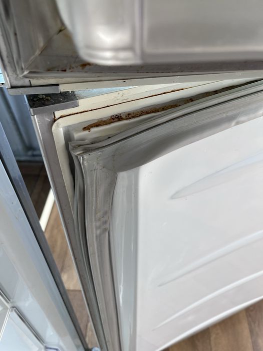 Холодильник LG бу