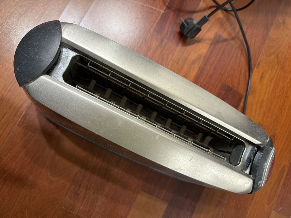 Тостер BRAUN HT 600