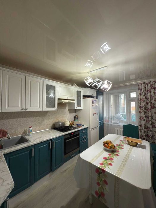 продается 2 ком квартира район 22 школа