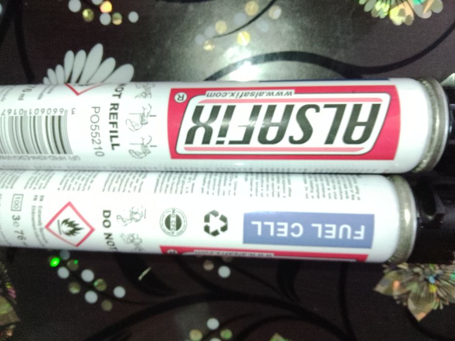 Soudal gri beton și negru.cuie beton dur spray aferent pistolului